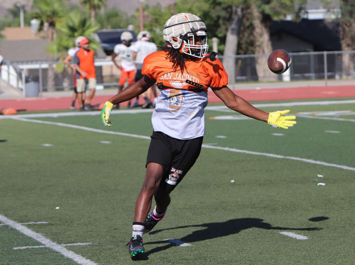 San Jacinto WR Dillon Gresham, Oregon commit by John Murphy 9-27-23091920235 (1)